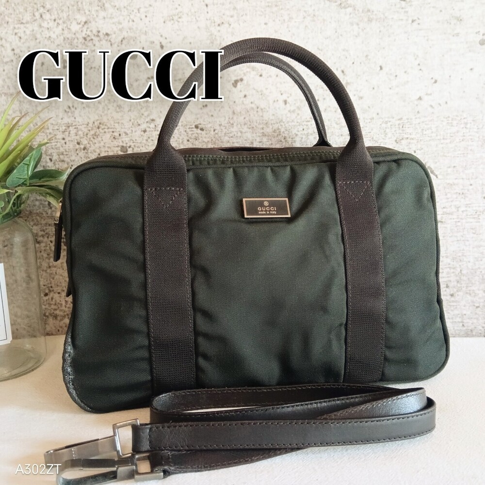 Gucci shoulder handbag